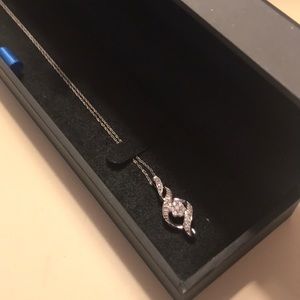 cubic zarconia diamond pendant necklace